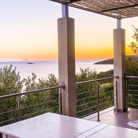 Villablu.eu * Vinišće